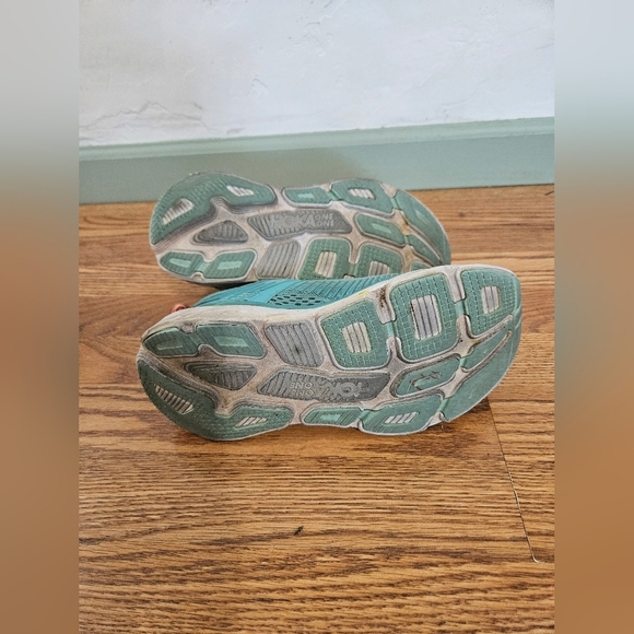 HOKA ONE ONE Bondi 7 Blue Running Sneakers - Picture 8 of 10